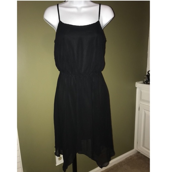No Boundaries Dresses & Skirts - Nice Spring Little Black Dress
